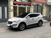 Cần bán gấp Hyundai Santa Fe năm 2016, màu trắng