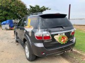 Cần bán Toyota Fortuner sản xuất 2009, màu đen, giá 445tr