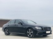 Hàng hot thể thao cuối năm Mercedes E200 Sport