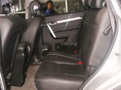 Cần bán Chevrolet Captiva năm 2016 còn mới giá cạnh tranh