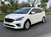 Cần bán gấp Kia Sedona năm 2019, màu trắng