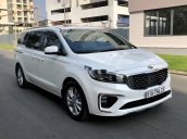 Cần bán gấp Kia Sedona năm 2019, màu trắng