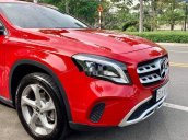 Bán xe Mercedes GLA 200 năm 2019, xe chính chủ còn mới