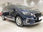 Bán Kia Sedona năm sản xuất 2018, màu xanh lam còn mới, giá 980tr