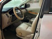 Bán Toyota Innova đời 2008, màu bạc xe gia đình