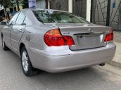 Cần bán lại xe Toyota Camry năm sản xuất 2005 còn mới