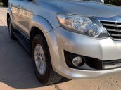 Bán xe Toyota Fortuner sản xuất năm 2012 còn mới