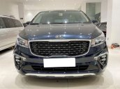 Bán Kia Sedona năm sản xuất 2018, màu xanh lam còn mới, giá 980tr