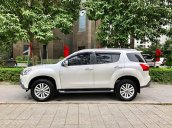 Cần bán Isuzu mu-X đời 2018, màu trắng, nhập khẩu