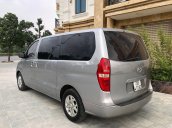 Cần bán Hyundai Grand Starex sản xuất 2010, màu bạc 