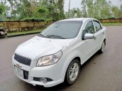 Cần bán Chevrolet Aveo sản xuất 2015, giá cực ưu đãi