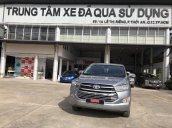 Bán ô tô Toyota Innova 2.0E năm 2017, màu bạc