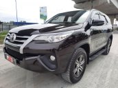 Cần bán xe Toyota Fortuner 2.4G đời 2017, màu nâu, nhập khẩu, giá còn fix