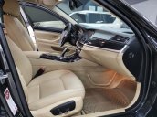 Cần bán xe BMW 520i 2014, màu đen