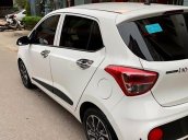 Cần bán xe Hyundai Grand i10 1.2 AT sản xuất năm 2018, màu trắng, giá thấp