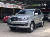 Bán xe Toyota Fortuner năm sản xuất 2012 còn mới, giá 545tr