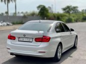 Cần bán xe BMW 3 Series 320i sản xuất năm 2016, nhập khẩu