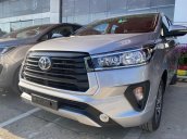 Toyota Innova 2.0E MT 2020 - ưu đãi cực tốt cho tháng cuối năm, có sẵn xe, giao ngay