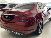 Cần bán gấp Mercedes C180 sản xuất 2020, màu đỏ 