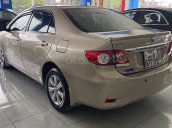 Bán Toyota Corolla Altis đời 2010, màu vàng chính chủ