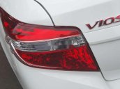 Cần bán xe Toyota Vios sản xuất 2018, nhập khẩu nguyên chiếc còn mới