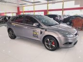 Bán xe Ford Focus sản xuất 2013, giá ưu đãi