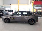 Bán xe Ford Focus sản xuất 2013, giá ưu đãi