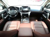 Cần bán Toyota Land Cruiser năm 2015, xe nhập còn mới