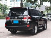 Cần bán Toyota Land Cruiser năm 2015, xe nhập còn mới