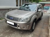 Bán Ford Escape sản xuất 2010, xe chính chủ còn mới, giá mềm