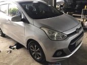 Cần bán lại xe Hyundai Grand i10 sản xuất năm 2014, màu bạc