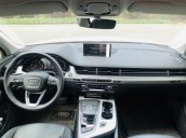 Audi Q7 lăn bánh 20000 km còn bảo hành tại hãng