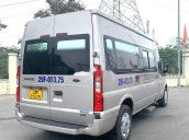 Cần bán xe Ford Transit năm sản xuất 2015, màu bạc 