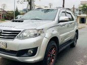 Cần bán Toyota Fortuner năm 2012, 575 triệu