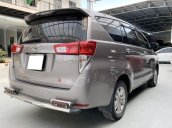 Bán ô tô Toyota Innova 2.0E sản xuất năm 2018, màu nâu