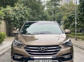 Cần bán gấp Hyundai Santa Fe năm sản xuất 2018