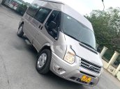 Cần bán xe Ford Transit năm sản xuất 2015, màu bạc 