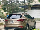 Cần bán gấp Hyundai Santa Fe năm sản xuất 2018