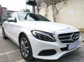 Bán nhanh chiếc Mercedes Benz C200 Model 2018