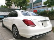 Bán nhanh chiếc Mercedes Benz C200 Model 2018