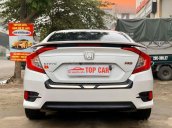 Xe Honda Civic RS 1.5AT năm sản xuất 2019, màu trắng, giá cực tốt