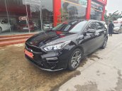 Bán Kia Cerato đời 2018, màu đen số tự động, giá tốt