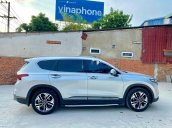 Bán Hyundai Santa Fe năm sản xuất 2019, xe chính chủ còn mới