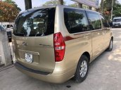 Bán Hyundai Grand Starex 2010, màu vàng, xe chính chủ