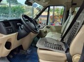 Bán xe Ford Transit 2015, giá tốt, số sàn