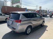 Mới về Toyota Innova sản xuất 2018 bản 2.0E, số sàn, màu bạc