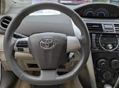Bán Toyota Vios sản xuất 2013, màu bạc còn mới