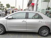 Bán Toyota Vios sản xuất 2013, màu bạc còn mới