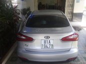 Xe Kia K3 năm 2015, màu bạc còn mới