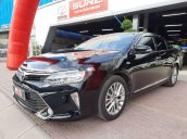 Bán ô tô Toyota Camry 2.5Q năm sản xuất 2017, màu đen 